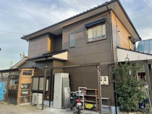 岡山市S様邸、高耐久の無機塗料での施工です。